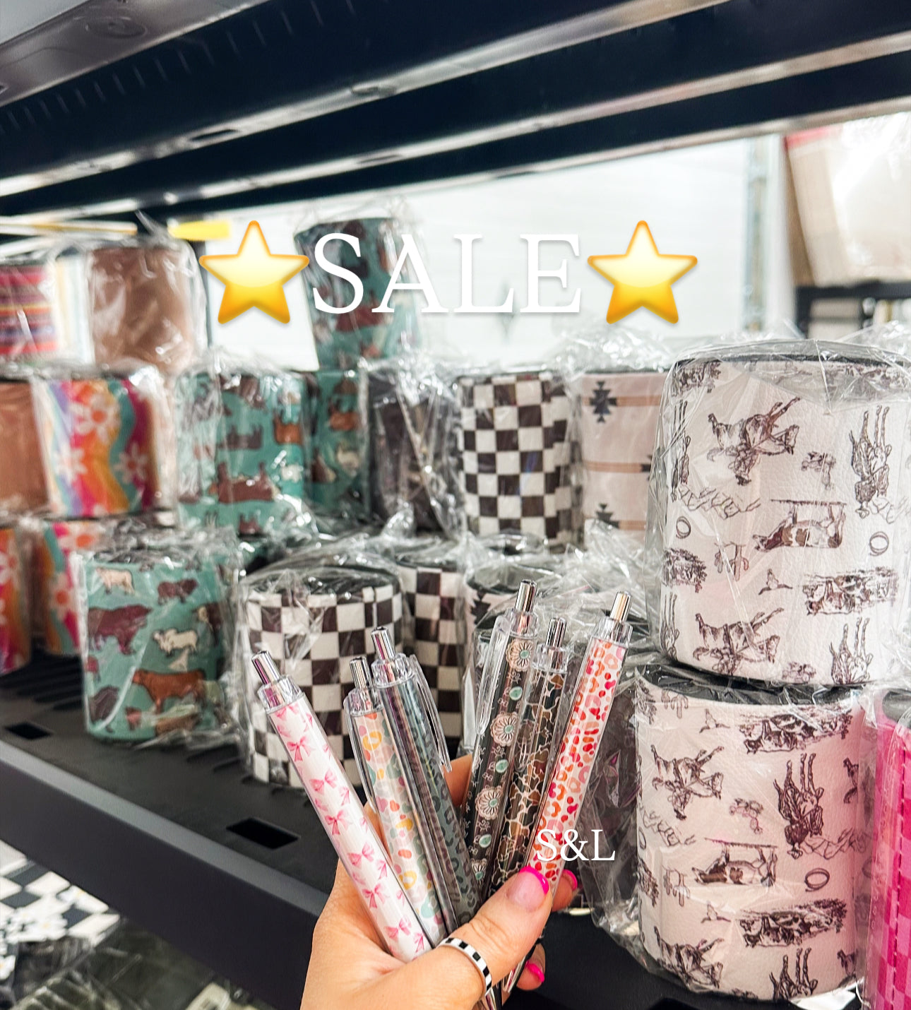 Extra pencil/brush cups (sent random)