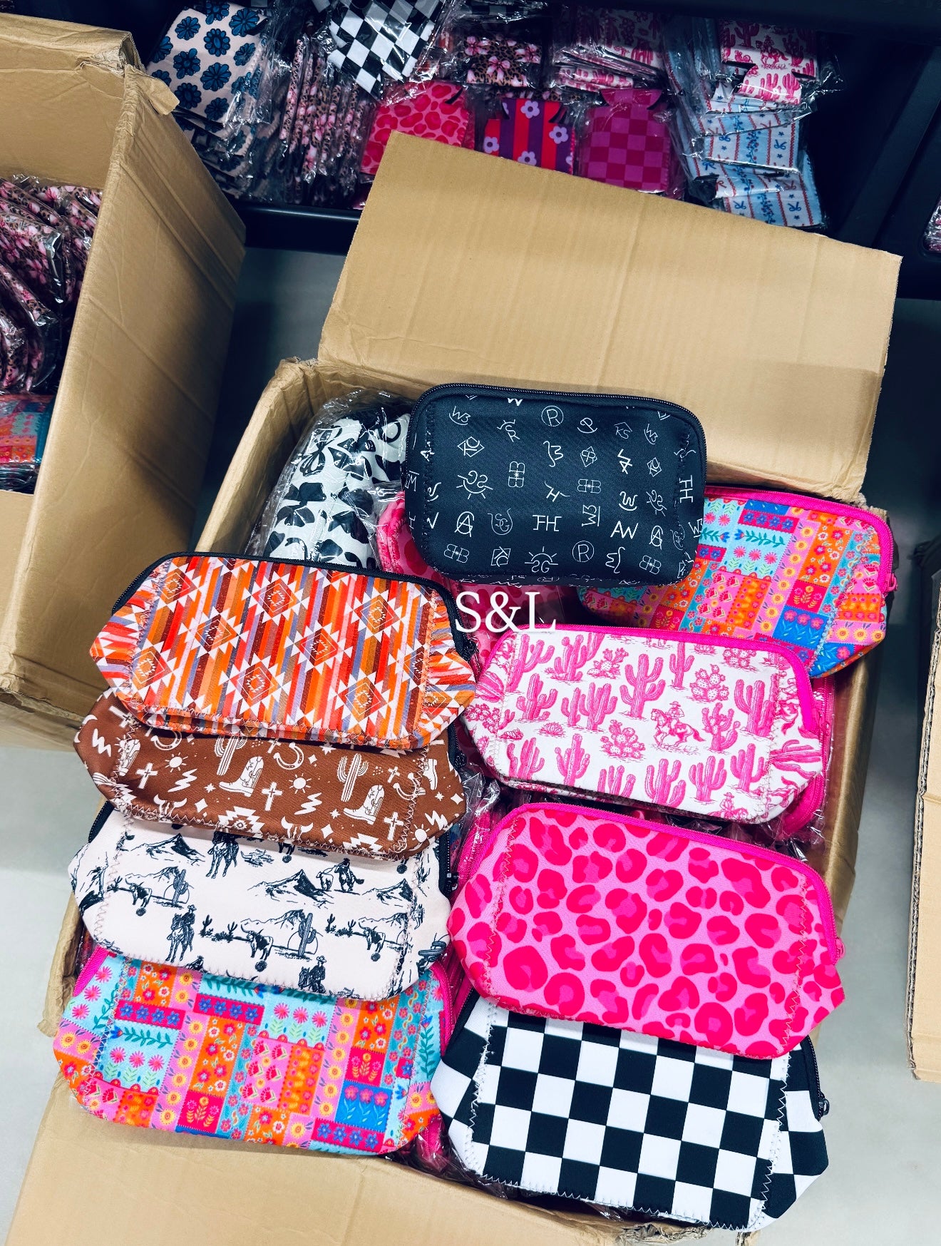 Make up bags (small travel) sent randomly