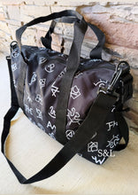 Duffle bags *in stock
